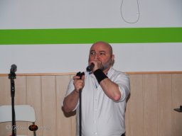 Mit Musik zur Menschlichkeit-VinziRast 8.03.2025